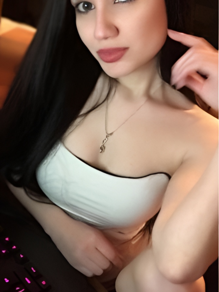 Индивидуалка Камилла, доступна для личного знакомства от 2000 руб