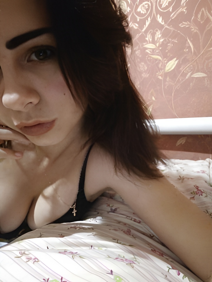 Юлия привлекальеная девушка из Кумертау цена от 3000 руб