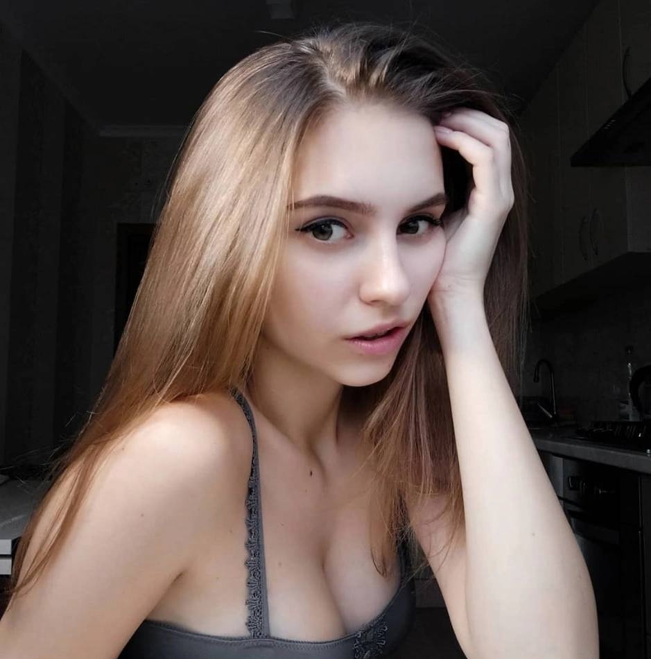 Елизавета привлекальеная девушка из Кумертау цена от 3000 руб