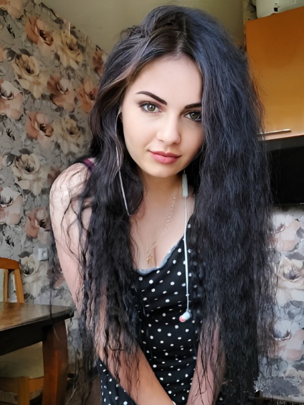 Агнесса привлекательная девушка из Кумертау цена от 2500 руб