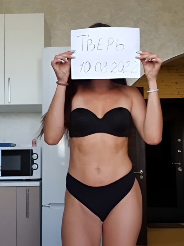 Лорета привлекательная девушка из Кумертау цена от 3000 руб