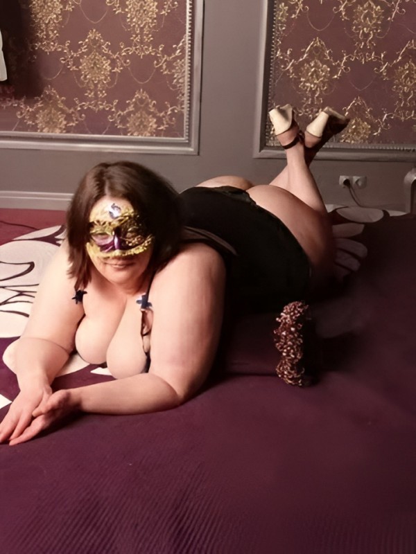 Медея привлекательная девушка из Кумертау цена от 2000 руб