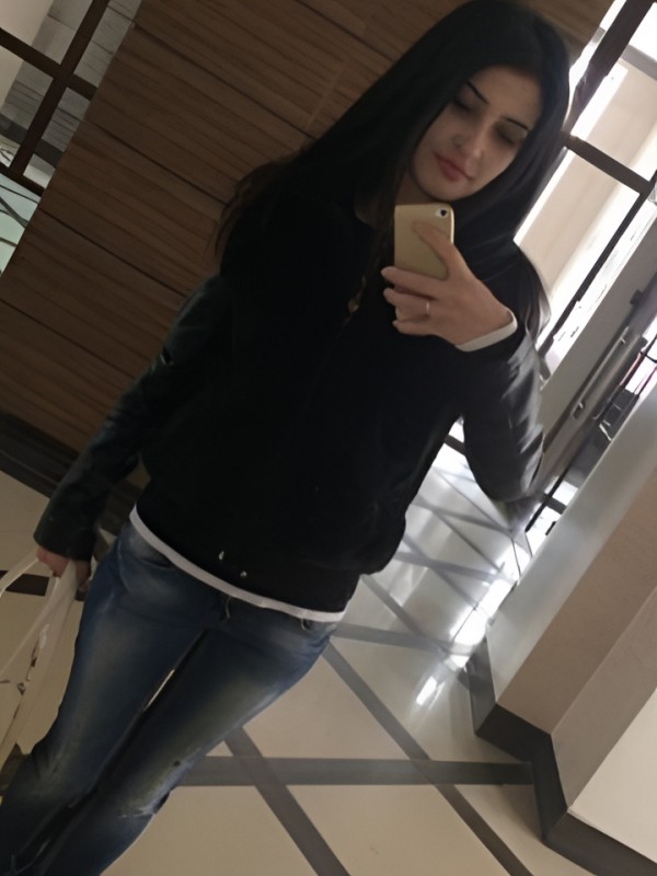 София привлекательная девушка из Кумертау цена от 4000 руб